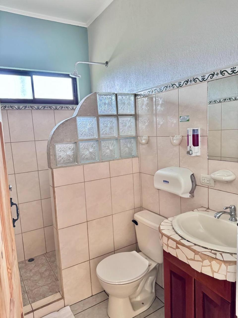 Hotel La Fiore De Bahia Увита Екстериор снимка