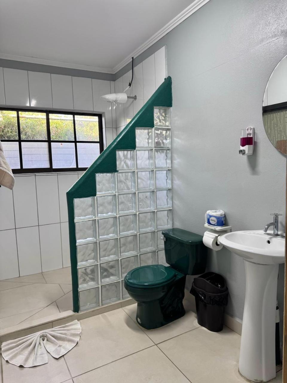 Hotel La Fiore De Bahia Увита Екстериор снимка