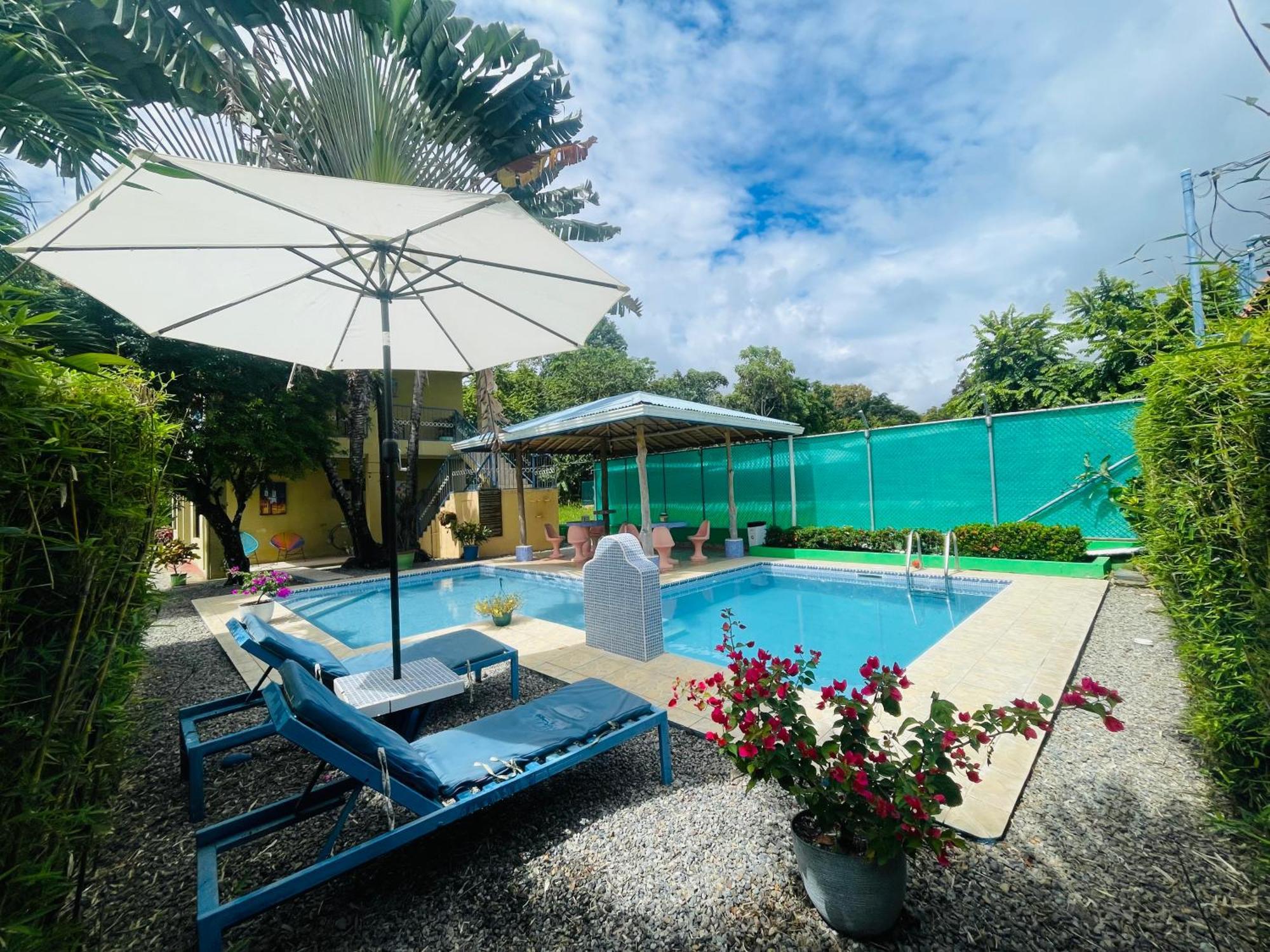 Hotel La Fiore De Bahia Увита Екстериор снимка