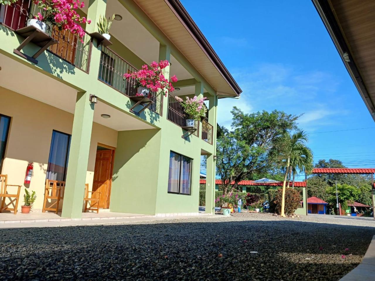 Hotel La Fiore De Bahia Увита Екстериор снимка
